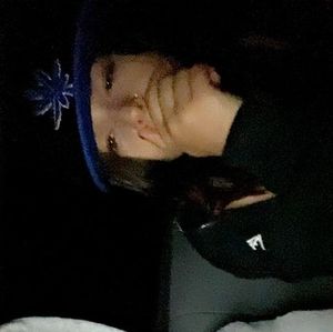 Meet your Posher, Clay